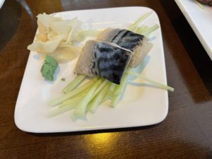mackerel (saba) sashimi